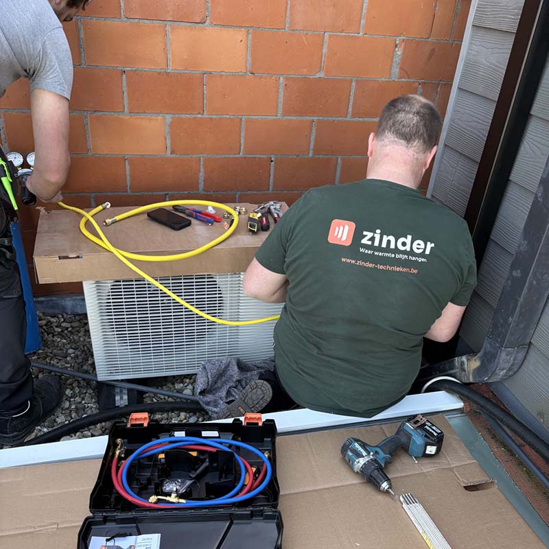 multisplit airco hove technieker